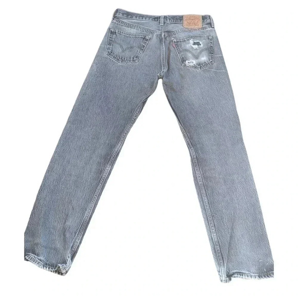 Levi's Vintage Red Tab Distressed Dirty Grunge Gray 501 Jeans Men's 32x32 Button - Picture 2 of 9